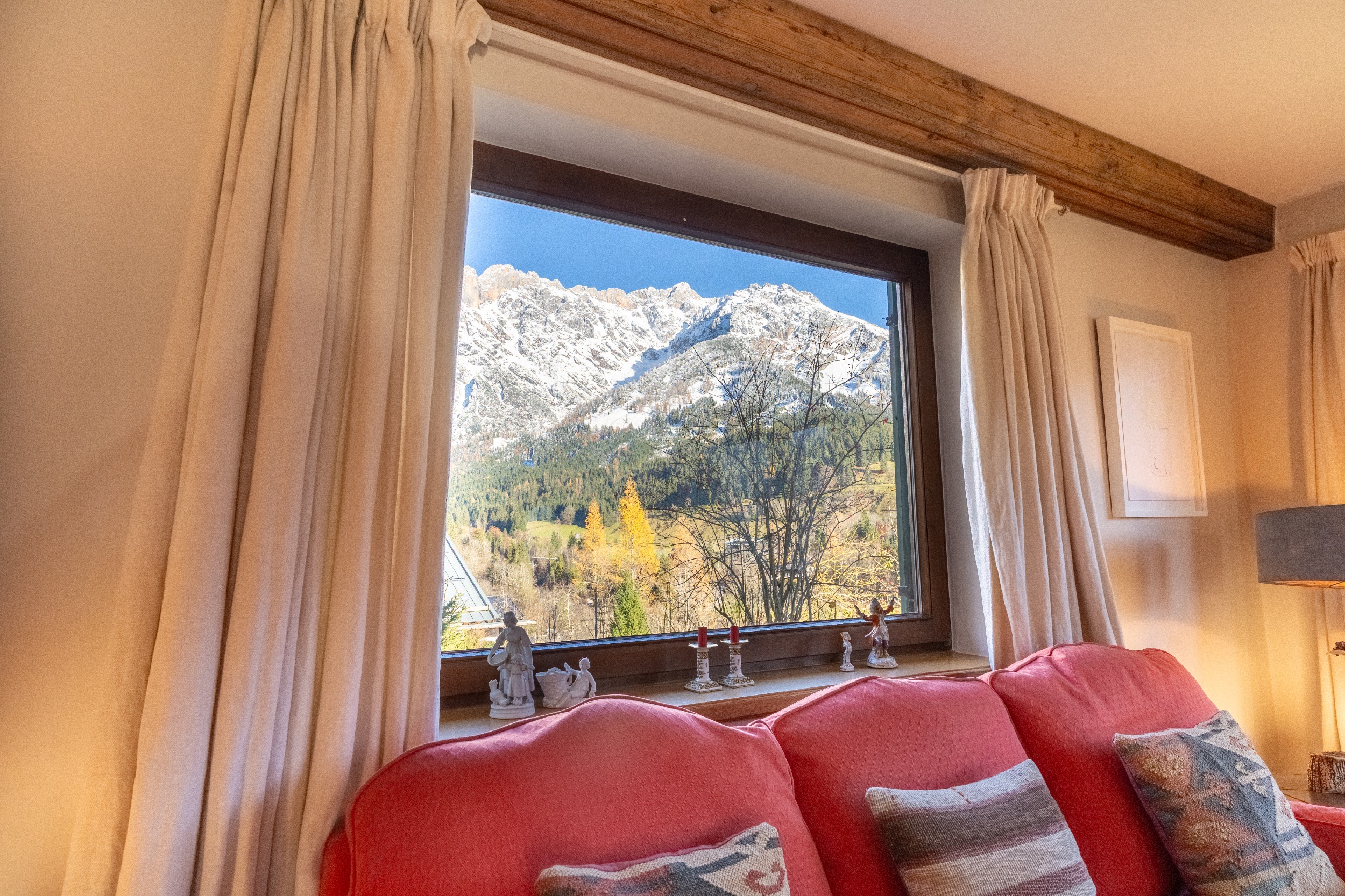 aussicht wohnzimmer ferienhaus ochalet hinterthal